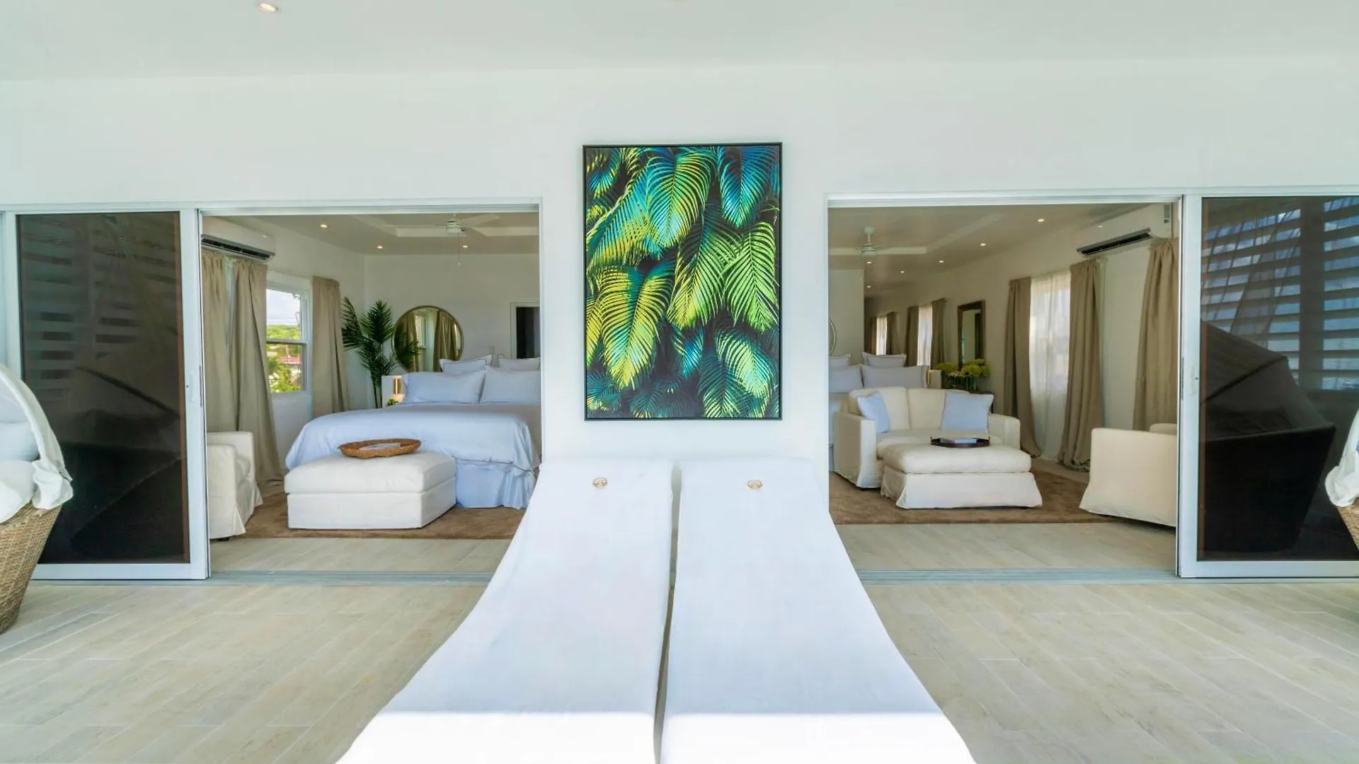 Solaris Beach House - Beachfront Property, St James Saint James 0*,  Barbados